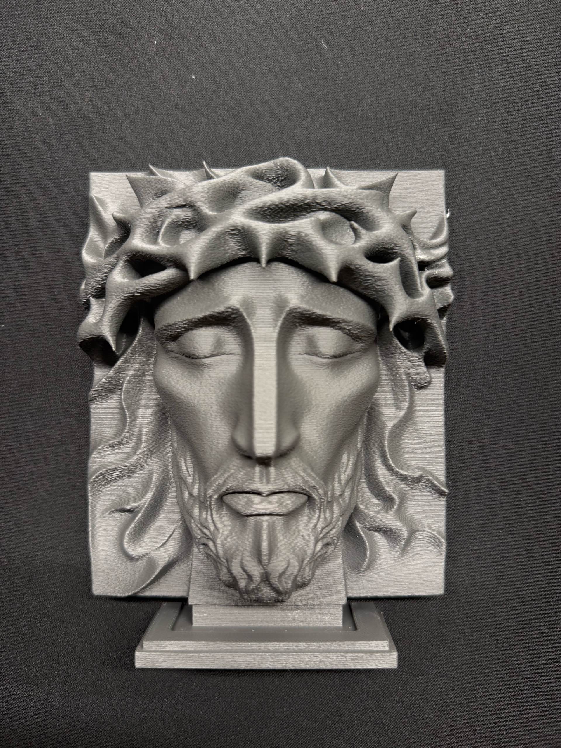 Estatueta Alívio de Jesus 15cm — Presente Católico para Altar